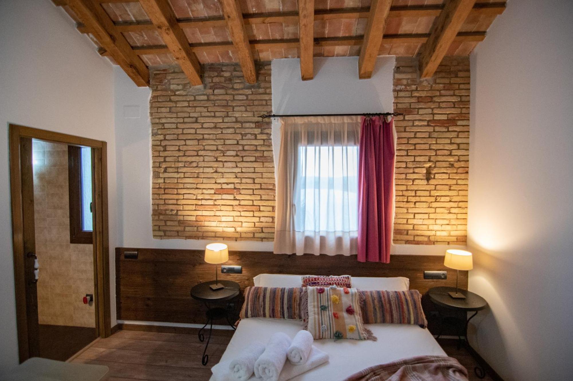 Masia Tinet Дельтебре Экстерьер фото